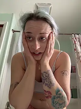 ursluttygf online show from February 2026 03:52:01 PM