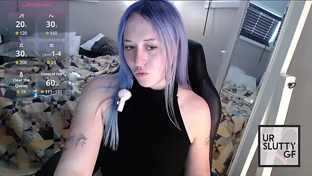 ursluttygf online show from February 2026 06:16:01 PM