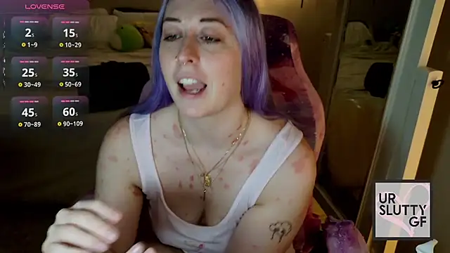 ursluttygf online show from March 2026 04:19:02 PM