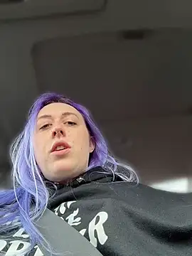 ursluttygf online show from April 2026 08:12:01 PM