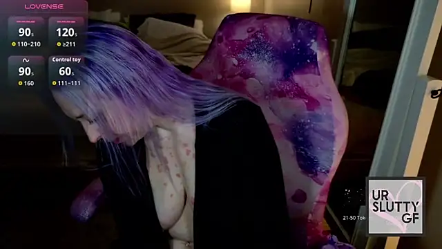 ursluttygf online show from March 2026 04:05:01 PM