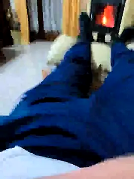 manuel9428 online show from November 2025 10:13:01 PM