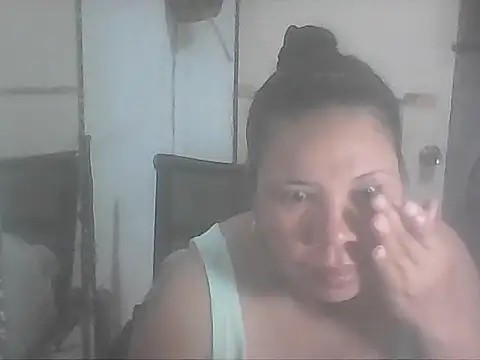 Snapshot of hotwet_mama4uxx chatting on September 2025 11:33:01 PM hotwet mama4uxx online show from September 2025 11:33:01 PM