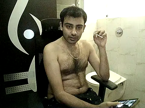 Snapshot of king_kong_india1 chatting on January 2026 08:18:02 PM king kong india1 online show from January 2026 08:18:02 PM