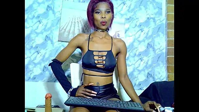 MissParis26 online show from March 2025 08:46:02 PM