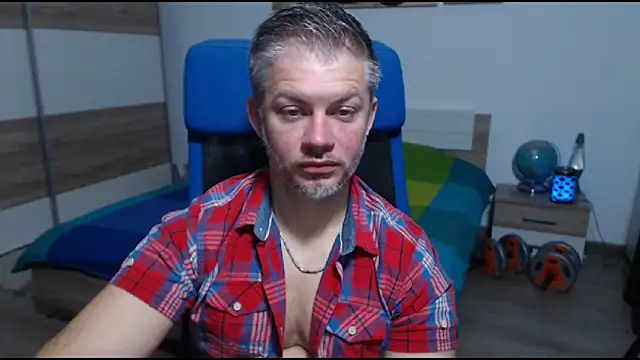 Snapshot of RobbyShawz chatting on October 2025 04:24:02 AM RobbyShawz online show from October 2025 04:24:02 AM
