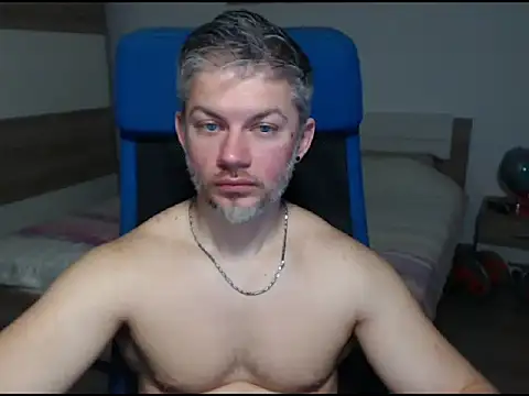 Snapshot of RobbyShawz chatting on March 2025 11:47:02 AM RobbyShawz online show from March 2025 11:47:02 AM
