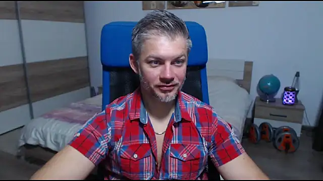 Snapshot of RobbyShawz chatting on October 2025 06:26:02 AM RobbyShawz online show from October 2025 06:26:02 AM
