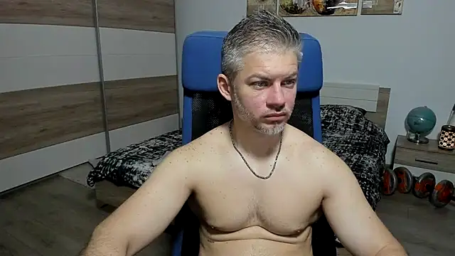 RobbyShawz online show from May 2026 04:58:01 AM
