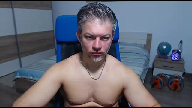 Snapshot of RobbyShawz chatting on September 2025 04:37:01 AM RobbyShawz online show from September 2025 04:37:01 AM