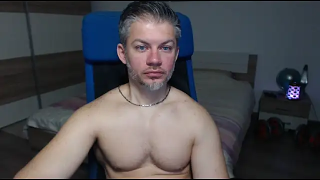 Snapshot of RobbyShawz chatting on March 2025 05:17:02 AM RobbyShawz online show from March 2025 05:17:02 AM