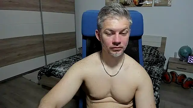 RobbyShawz online show from May 2026 03:58:02 AM