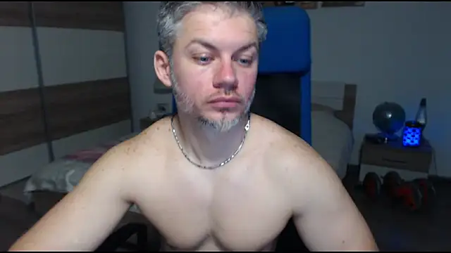 Snapshot of RobbyShawz chatting on March 2025 11:12:02 AM RobbyShawz online show from March 2025 11:12:02 AM