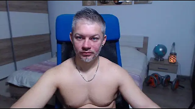 RobbyShawz online show from December 2025 05:35:02 AM