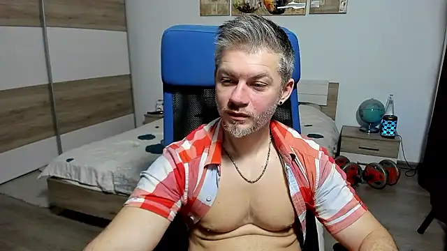 RobbyShawz online show from January 2026 08:32:01 AM