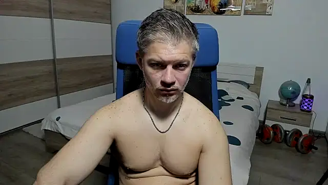 RobbyShawz online show from April 2026 04:19:01 AM