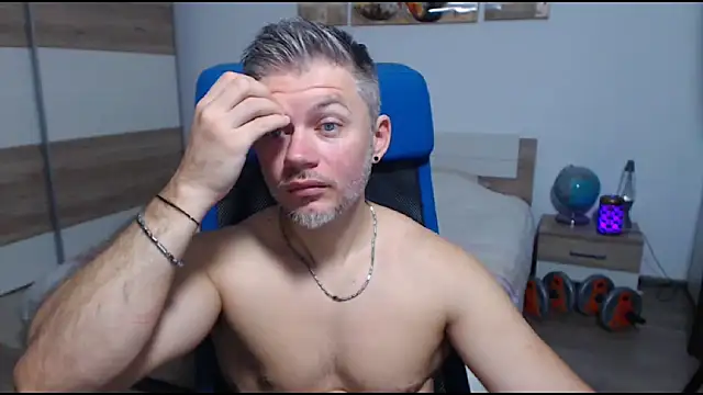 Snapshot of RobbyShawz chatting on September 2025 05:01:01 AM RobbyShawz online show from September 2025 05:01:01 AM