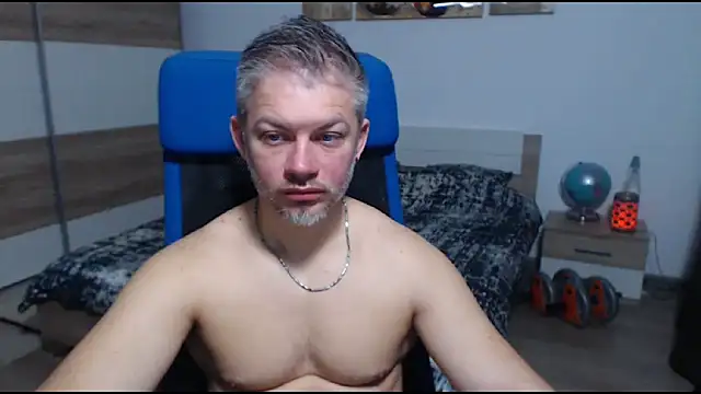 RobbyShawz online show from November 2025 05:34:01 AM