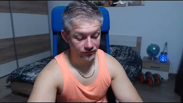 RobbyShawz online show from November 2025 06:40:01 AM