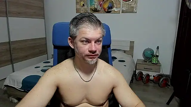 RobbyShawz online show from March 2026 05:44:01 AM