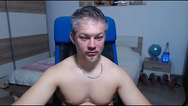 RobbyShawz online show from November 2025 06:02:01 AM