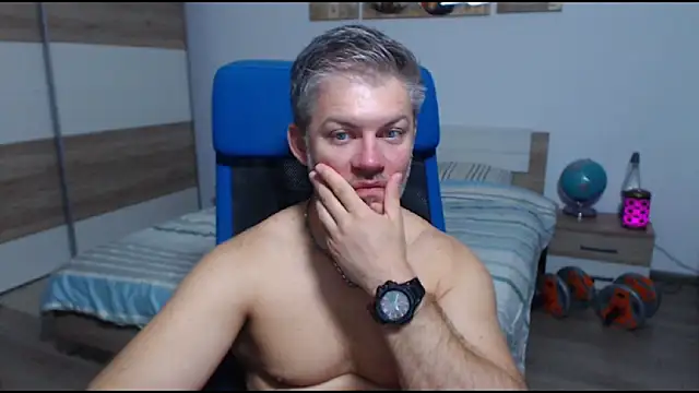 Snapshot of RobbyShawz chatting on September 2025 06:23:01 AM RobbyShawz online show from September 2025 06:23:01 AM