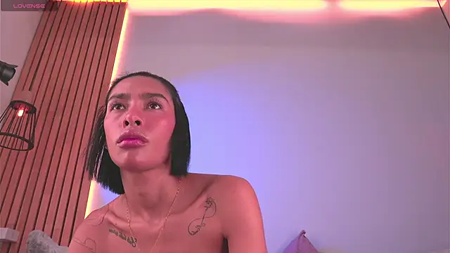 mia-reeves online show from February 2026 06:51:01 PM