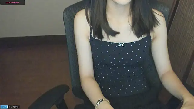 Snapshot of Ayase_momo chatting on June 2026 09:16:01 PM Ayase momo online show from June 2026 09:16:01 PM