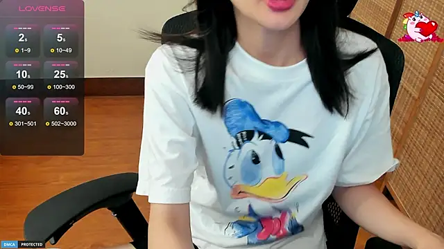 Snapshot of Ayase_momo chatting on June 2026 01:11:02 PM Ayase momo online show from June 2026 01:11:02 PM