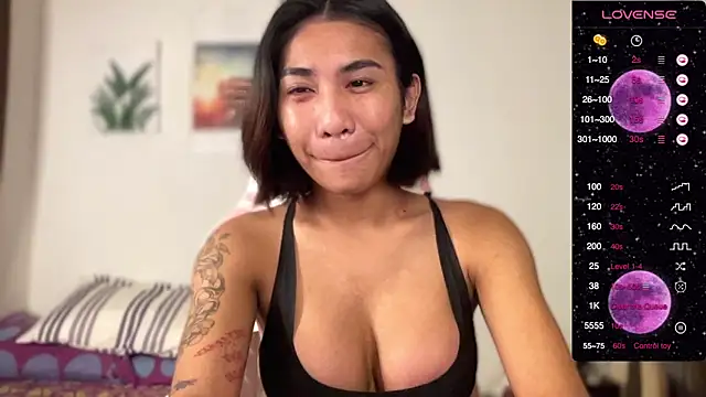 Snapshot of Alaia_Pope chatting on February 2025 04:47:01 PM Alaia Pope online show from February 2025 04:47:01 PM