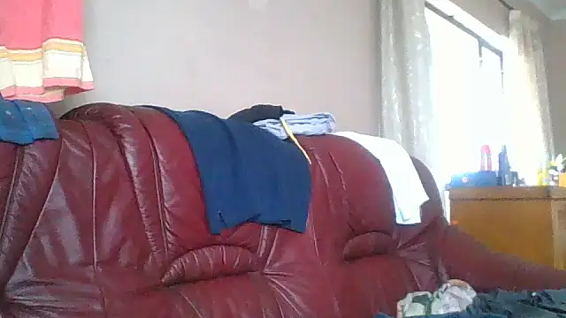 Snapshot of xykenrah@xh chatting on September 2025 11:28:02 AM xykenrahxh online show from September 2025 11:28:02 AM