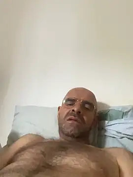 Snapshot of slim1976006 chatting on July 2026 05:04:02 AM slim1976006 online show from July 2026 05:04:02 AM