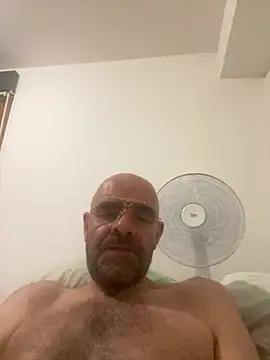 Snapshot of slim1976006 chatting on July 2026 01:16:02 AM slim1976006 online show from July 2026 01:16:02 AM