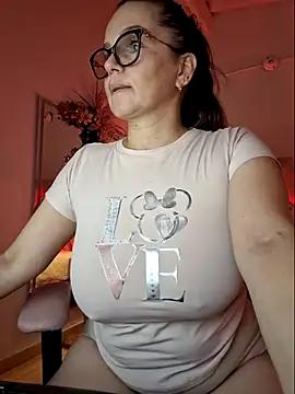 MariaPau 83 online show from December 2025 05:59:02 PM