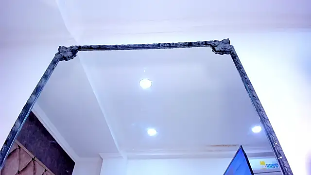 Snapshot of Rianamanson chatting on October 2025 04:46:01 AM Rianamanson online show from October 2025 04:46:01 AM