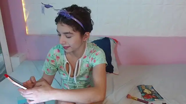 Sweetcristin online show from April 2026 01:31:02 AM