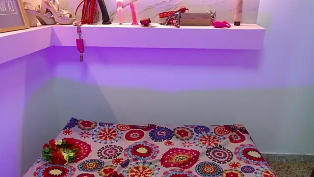 Sweetcristin online show from October 2025 02:02:02 AM