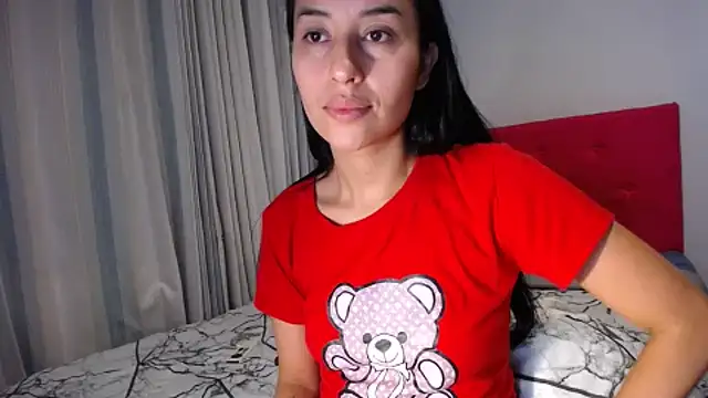 LisaRiveraxxx online show from May 2026 02:54:02 AM