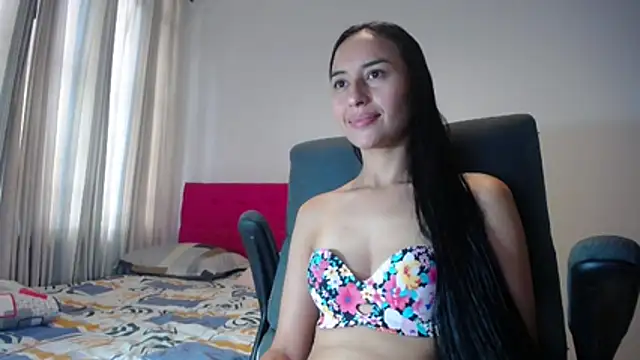 LisaRiveraxxx online show from February 2026 06:26:02 PM