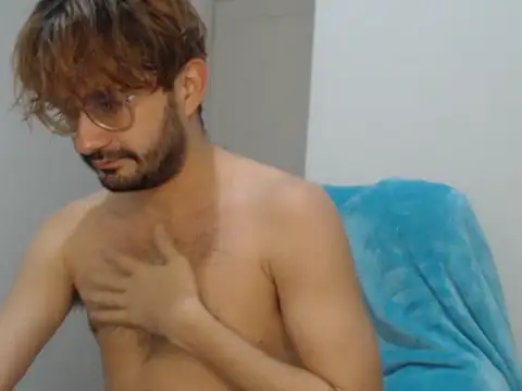 Snapshot of peterannaud chatting on October 2025 11:36:02 AM peterannaud online show from October 2025 11:36:02 AM