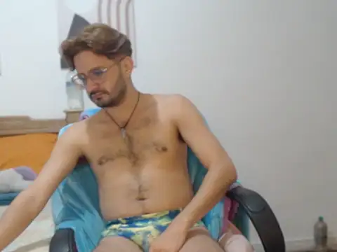 Snapshot of peterannaud chatting on October 2025 12:06:01 PM peterannaud online show from October 2025 12:06:01 PM