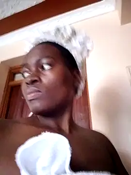 Snapshot of _cutemelania chatting on February 2025 10:29:01 AM  cutemelania online show from February 2025 10:29:01 AM