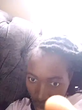 Snapshot of _cutemelania chatting on January 2025 02:10:02 PM  cutemelania online show from January 2025 02:10:02 PM