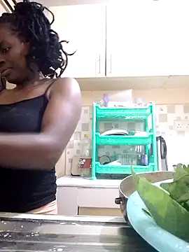 Snapshot of _cutemelania chatting on February 2025 05:24:02 PM  cutemelania online show from February 2025 05:24:02 PM