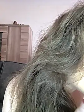 cristalines online show from February 2026 09:51:02 AM