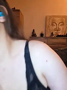 cristalines online show from May 2026 01:13:02 AM