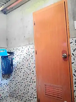 Snapshot of Ces_Jhane chatting on November 2025 01:54:01 AM Ces Jhane online show from November 2025 01:54:01 AM