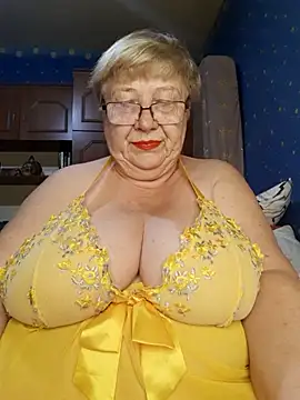 Snapshot of Lena_Gaby chatting on September 2025 03:32:02 AM Lena Gaby online show from September 2025 03:32:02 AM