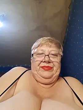 Lena Gaby online show from October 2025 07:00:01 PM