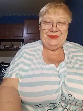 Lena Gaby online show from October 2025 06:52:02 PM